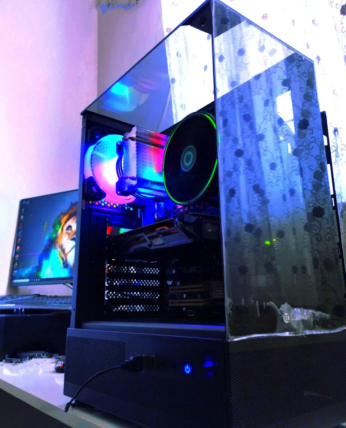 کیس اقتصادی 12هسته رم 24 گیگ  گرافیک8 گیگ|رایانه رومیزی|محمدشهر, محمدشهر|دیوار