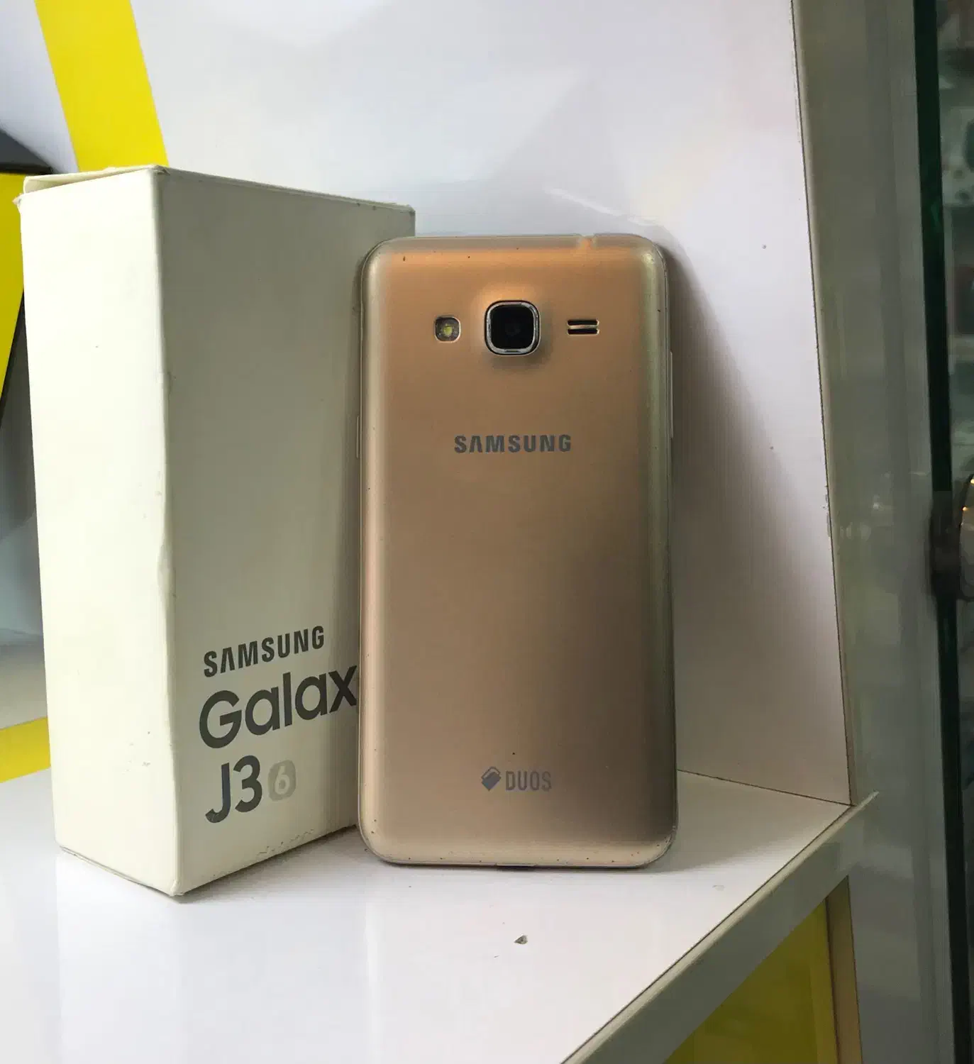 J3 2016|موبایل|رشت, پیرسرا|دیوار