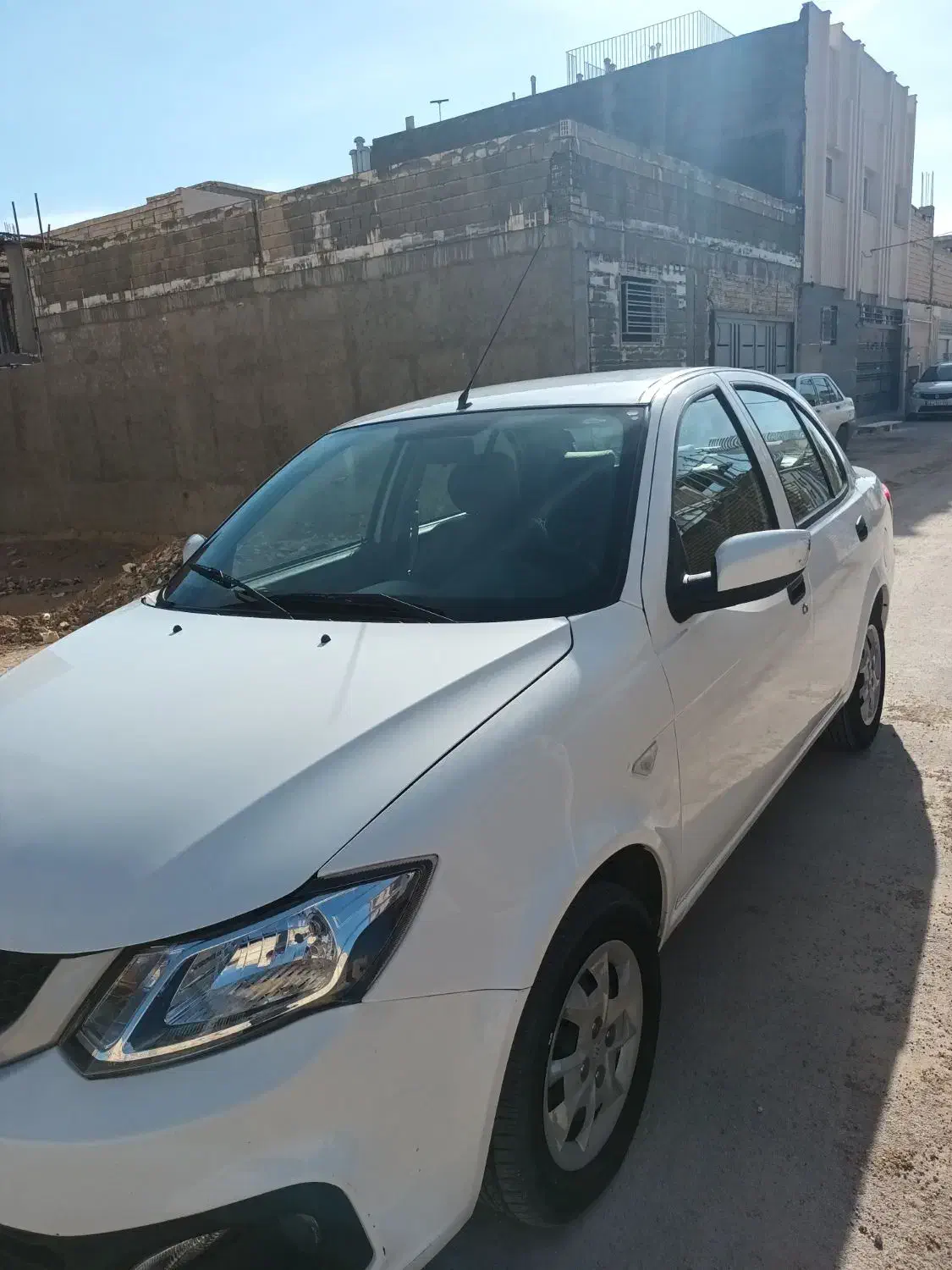 ساینا s مدل 1400|خودرو سواری و وانت|برخوار, |دیوار