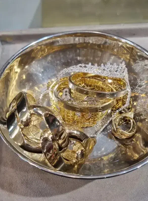 طلا و جواهرات|جواهرات|رشت, بازار|دیوار