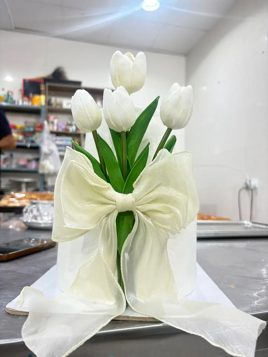 کارگاه شیرینی پزی|استخدام خدمات فروشگاه و رستوران|شیراز, گویم|دیوار