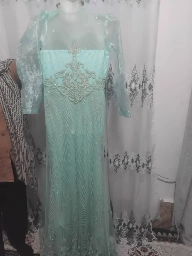 لباس مجلسی قیمت1000تومان|لباس|جیرفت, |دیوار