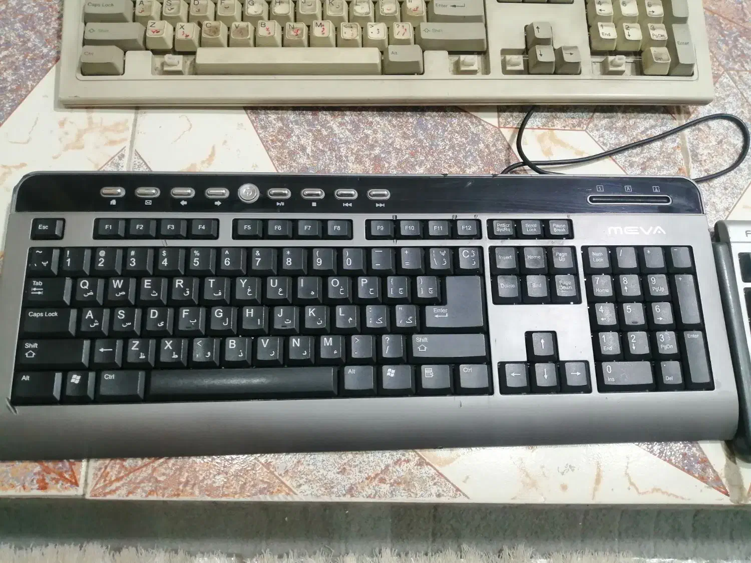 کیبورد|قطعات و لوازم جانبی رایانه|اهواز, کوی فرهنگیان ۱|دیوار