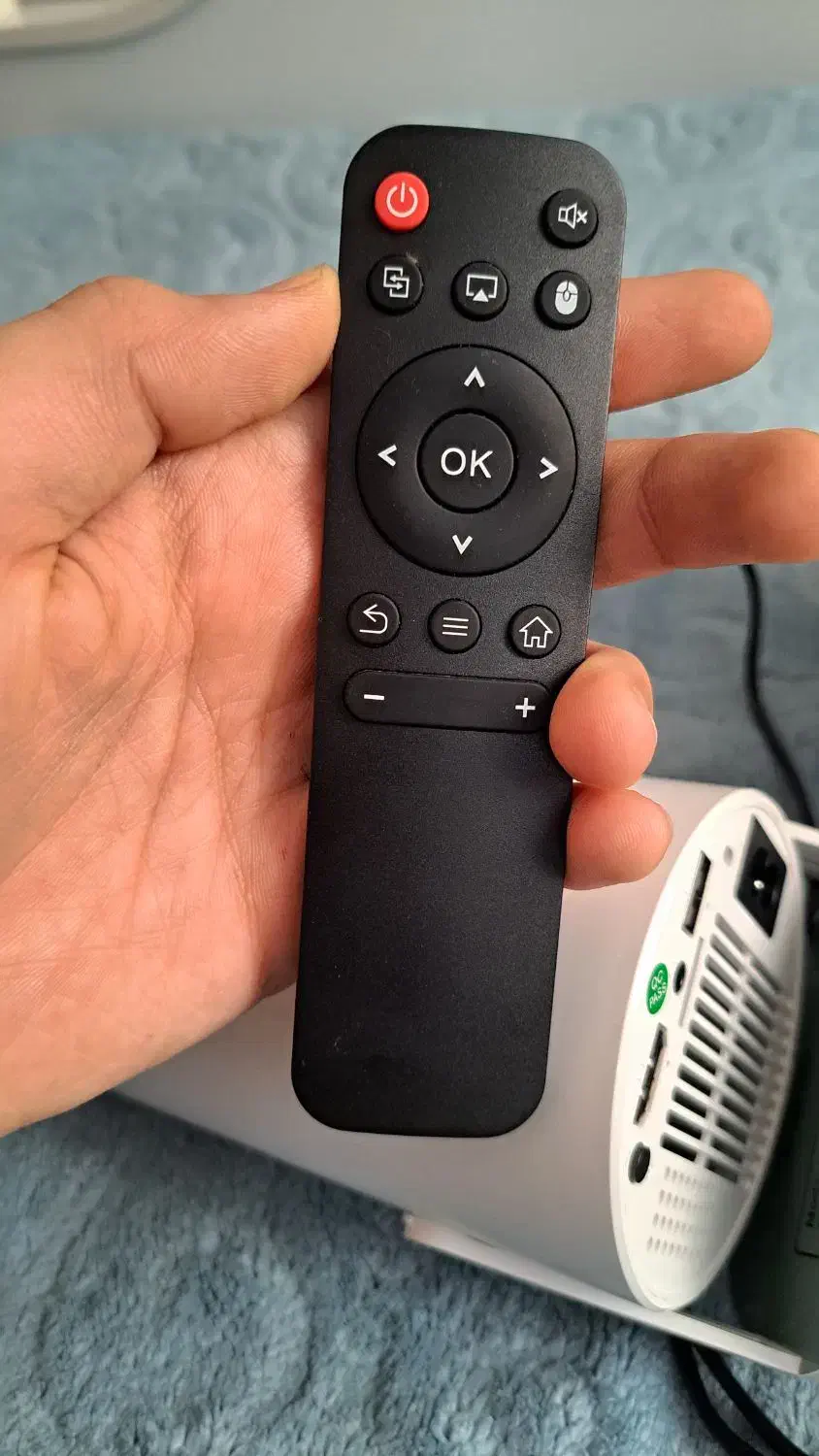 پروژکتور HY300 PRO|تلویزیون و پروژکتور|تبریز, |دیوار