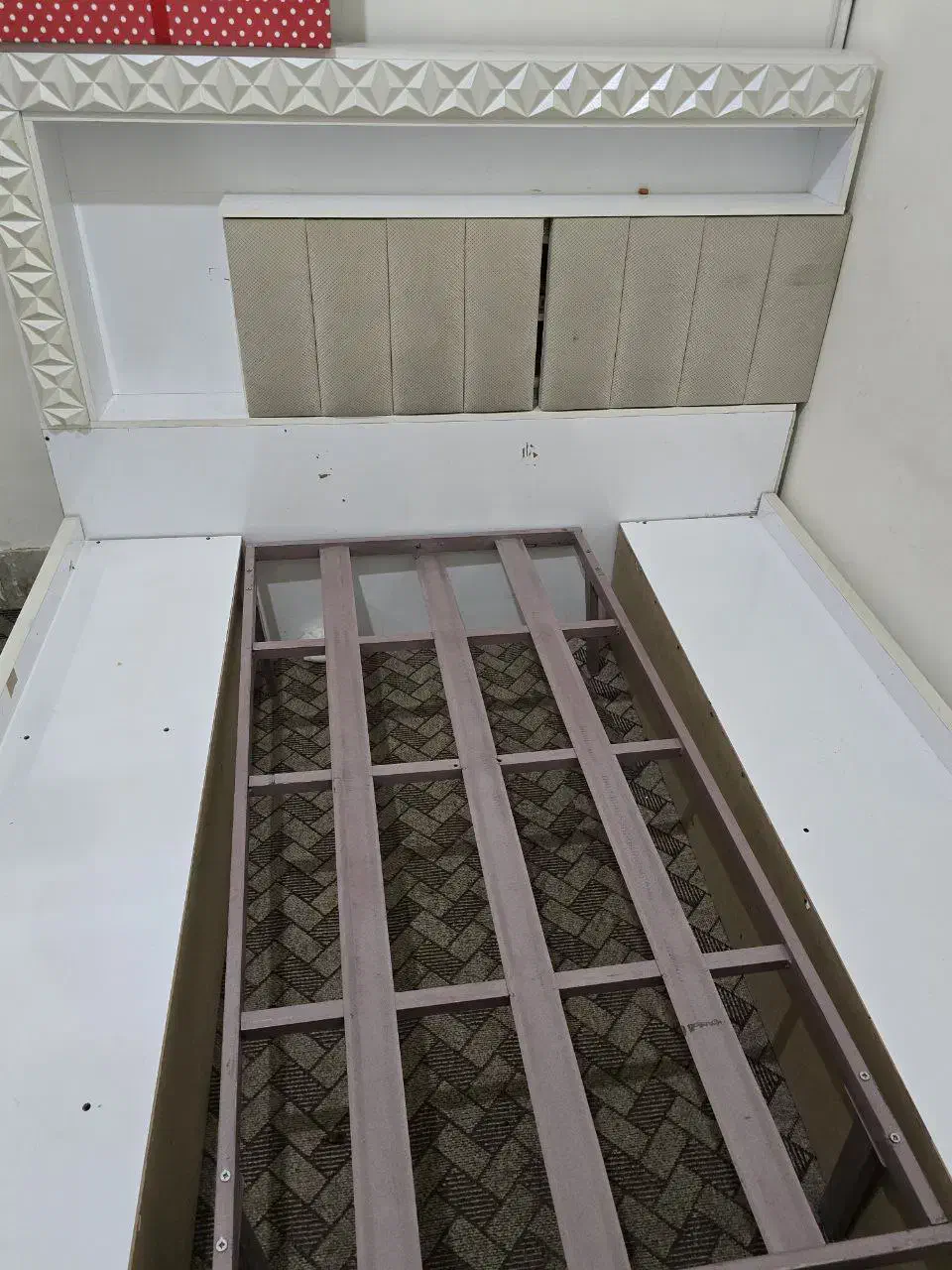 تخت کمد دار|تخت و سرویس خواب|مشهد, کارگران|دیوار