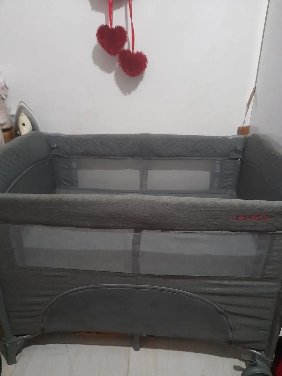 تخت کنار مادر|تخت و صندلی بچه|رشت, حمیدیان|دیوار