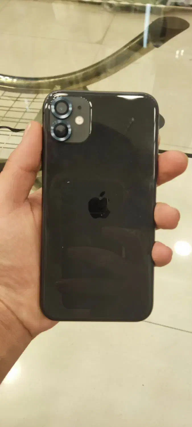 گوشی آیفون 11نرمال|موبایل|شیراز, شاه قلی بیگی|دیوار