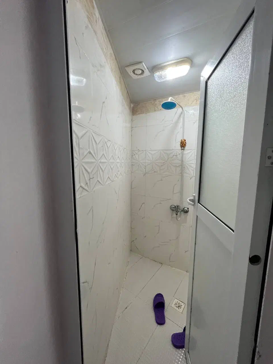 فروش خانه همکف|فروش خانه و ویلا|رشت, انصاری|دیوار