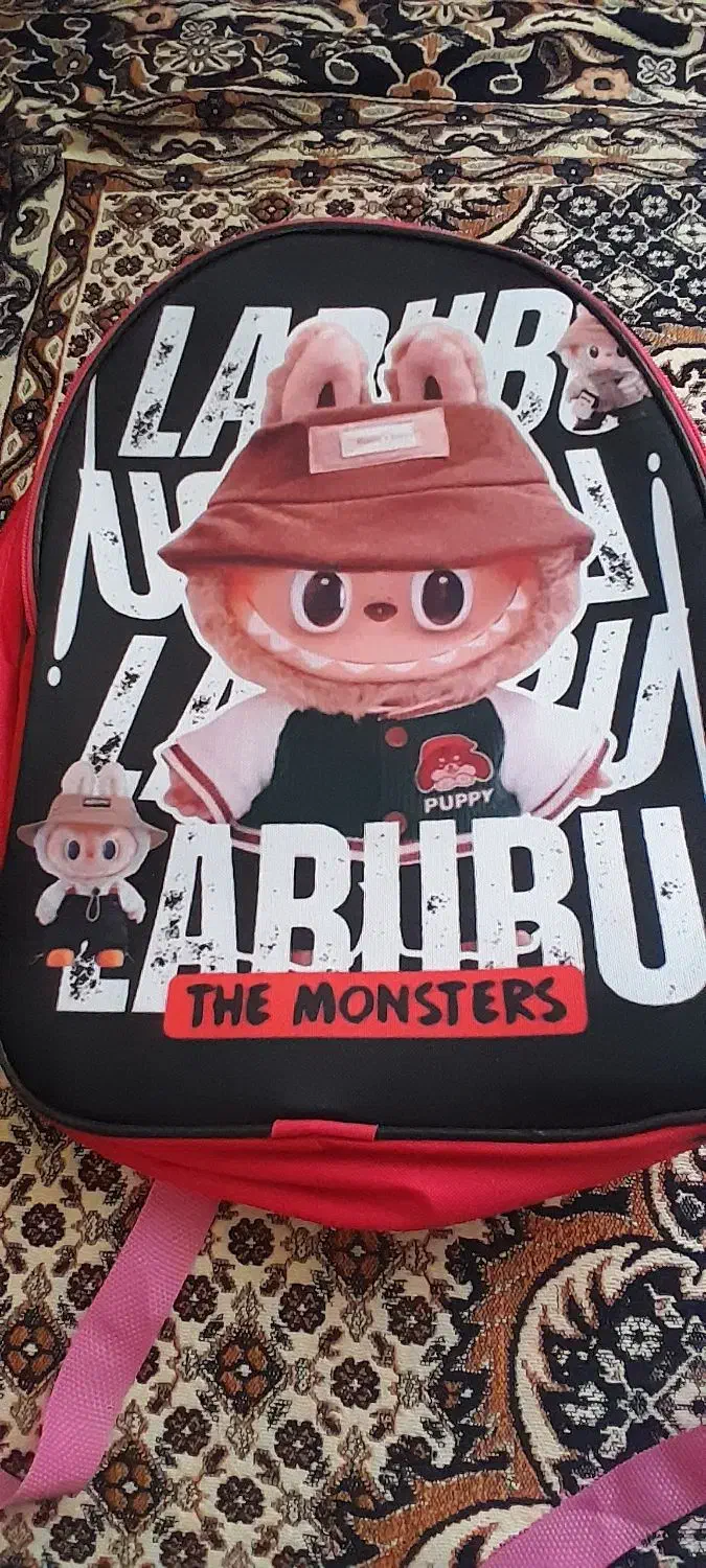 نونو|کیف، کفش، کمربند|دورود, |دیوار