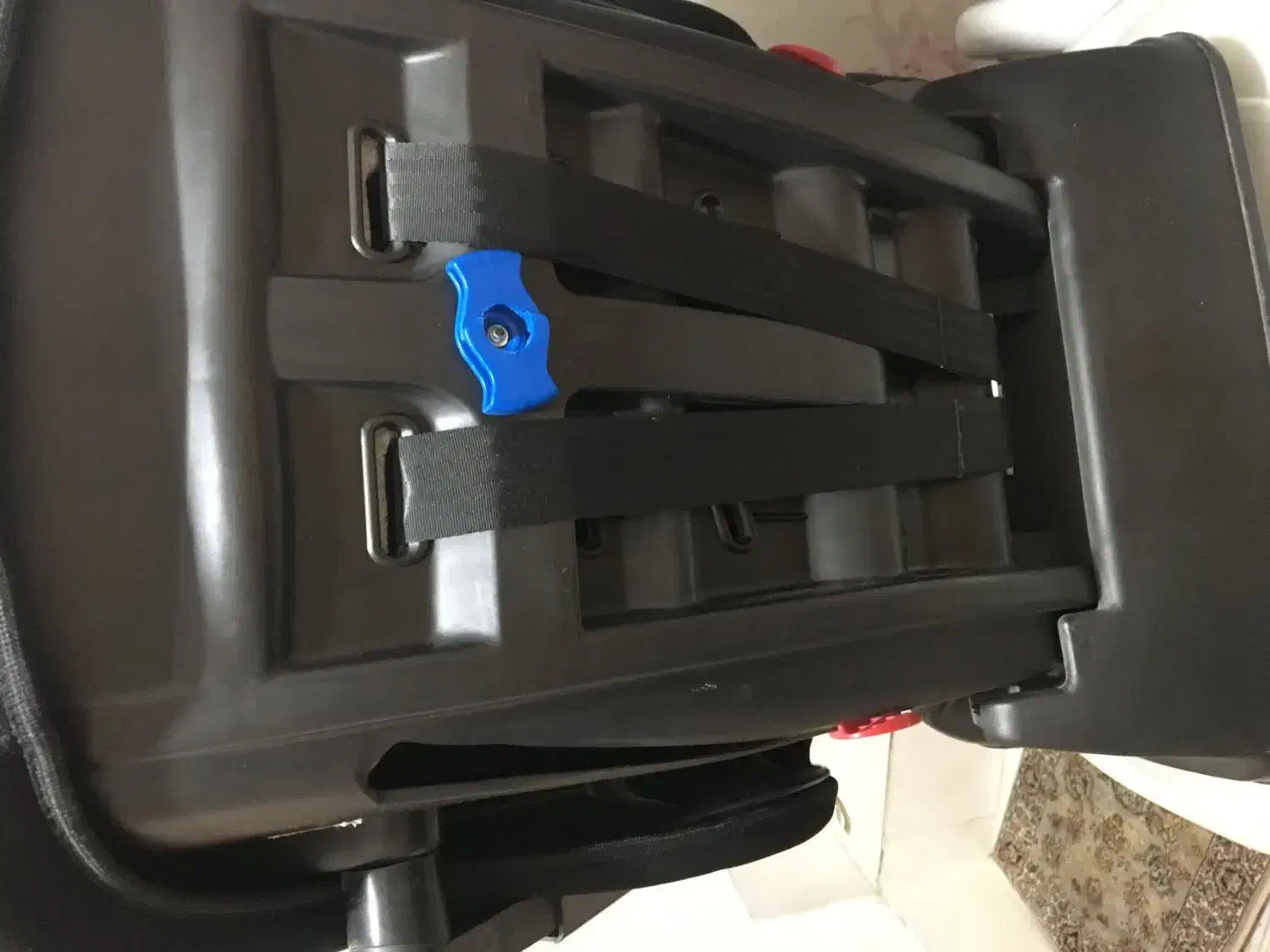 صندلی کودک|تخت و صندلی بچه|زرندیه, |دیوار