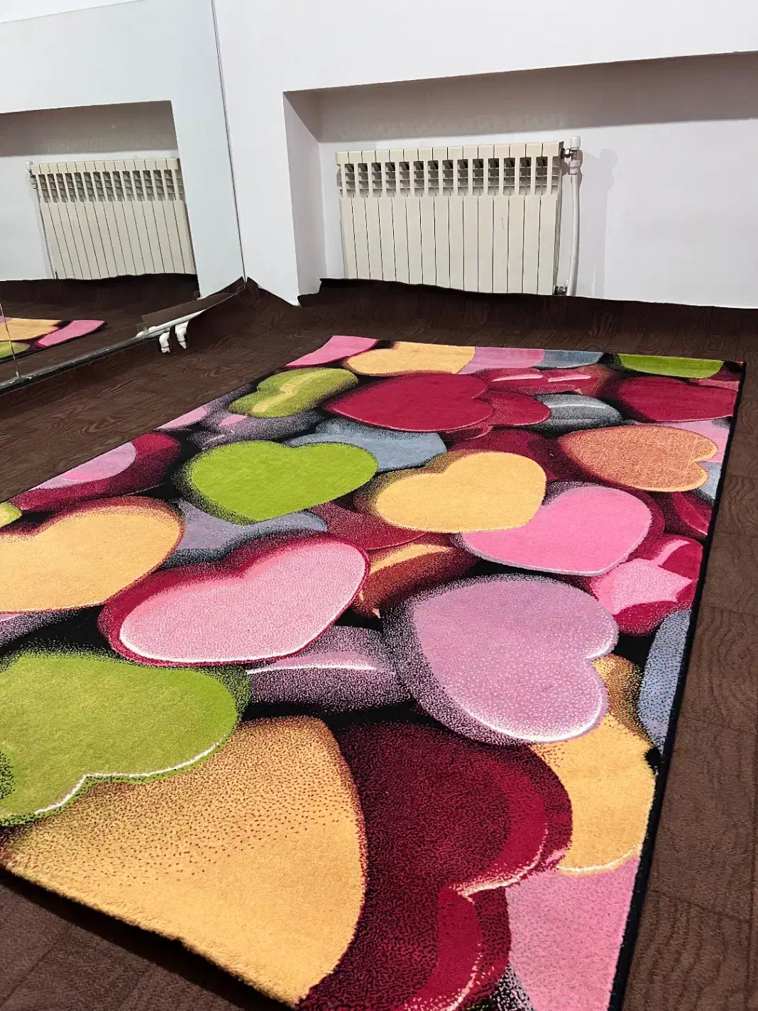 قالیچه زیبا|فرش|آمل, |دیوار