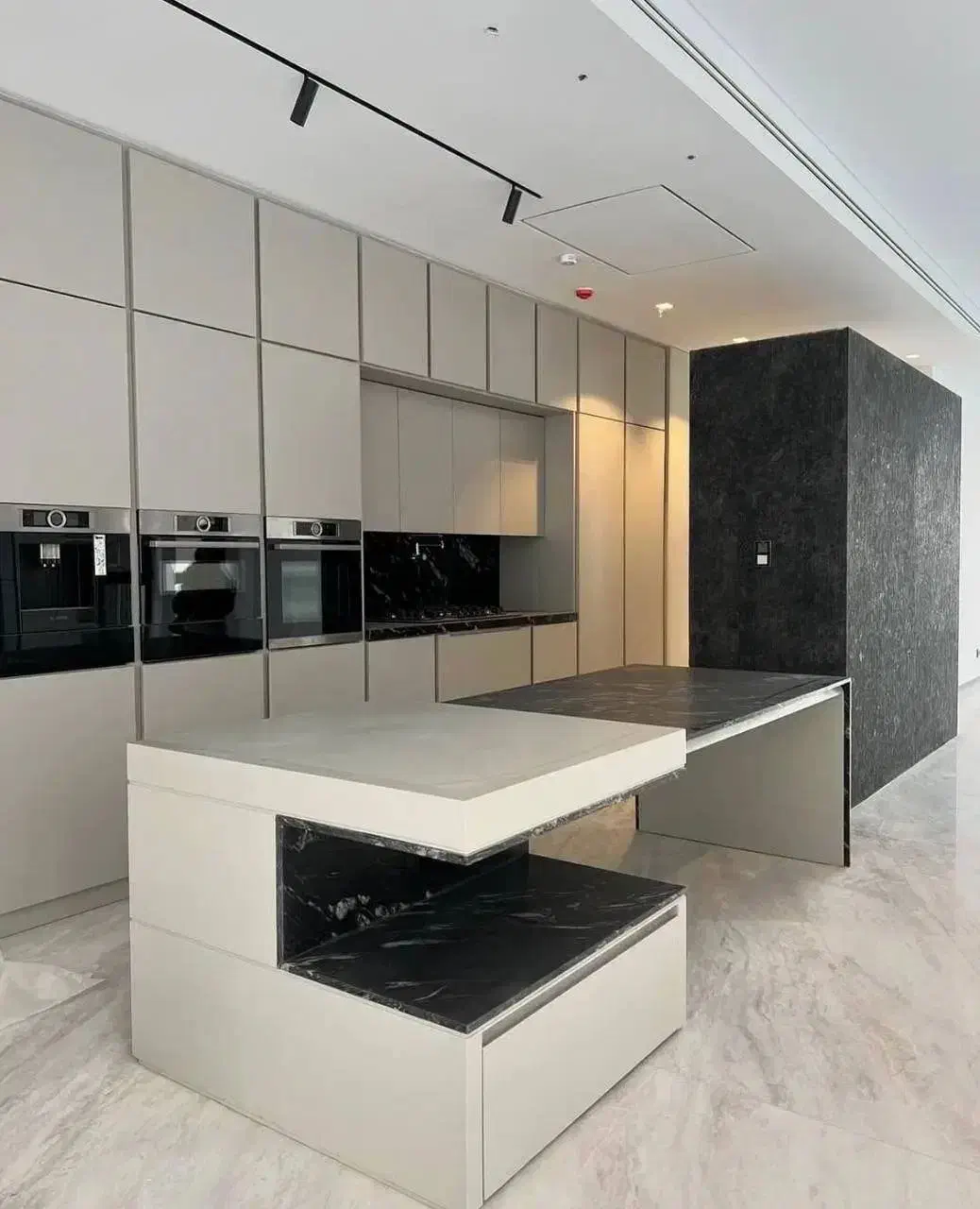 200متر فول امکانات خیابان فردوسی فرصت خرید|فروش آپارتمان|بجنورد, |دیوار