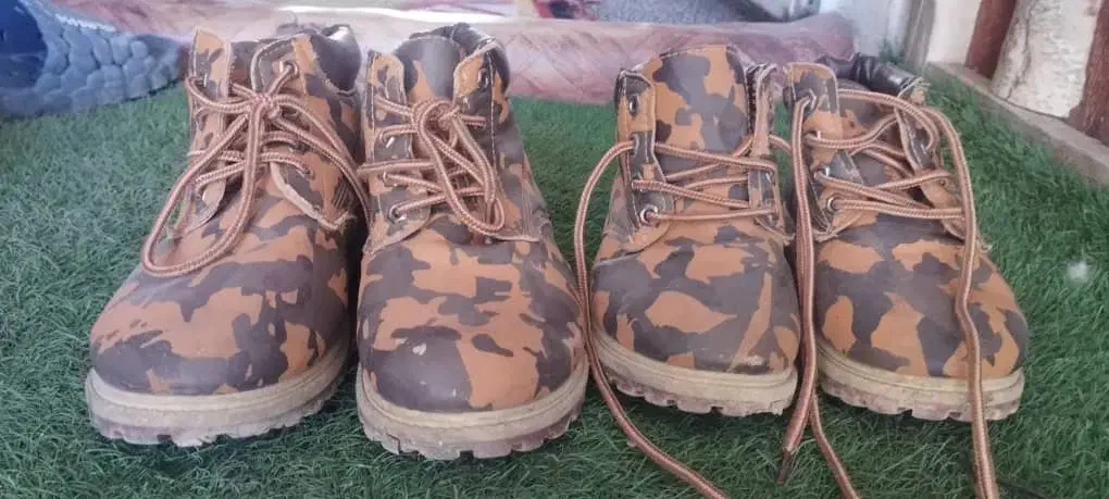 کفش چریکی|کیف، کفش، کمربند|شیراز, گلشن|دیوار