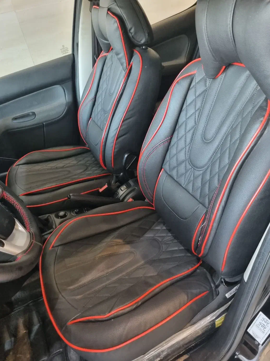 پژو ۲۰۷ مدل ۱۴۰۴ سقف فلز مشکی کم کار|خودرو سواری و وانت|شیراز, جمهوری|دیوار