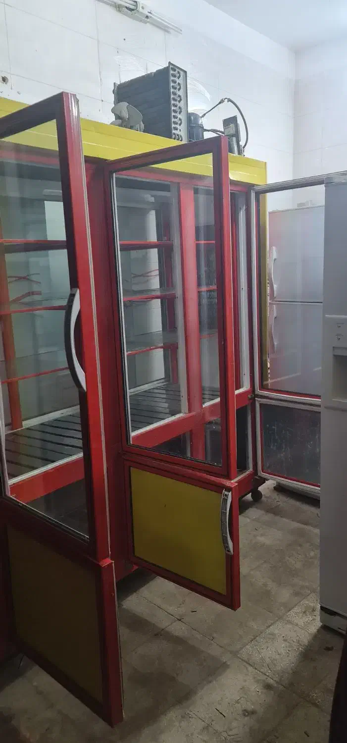 یخچال ویترینی سوپری|فروشگاه و مغازه|قم, شهرک فاطمیه|دیوار