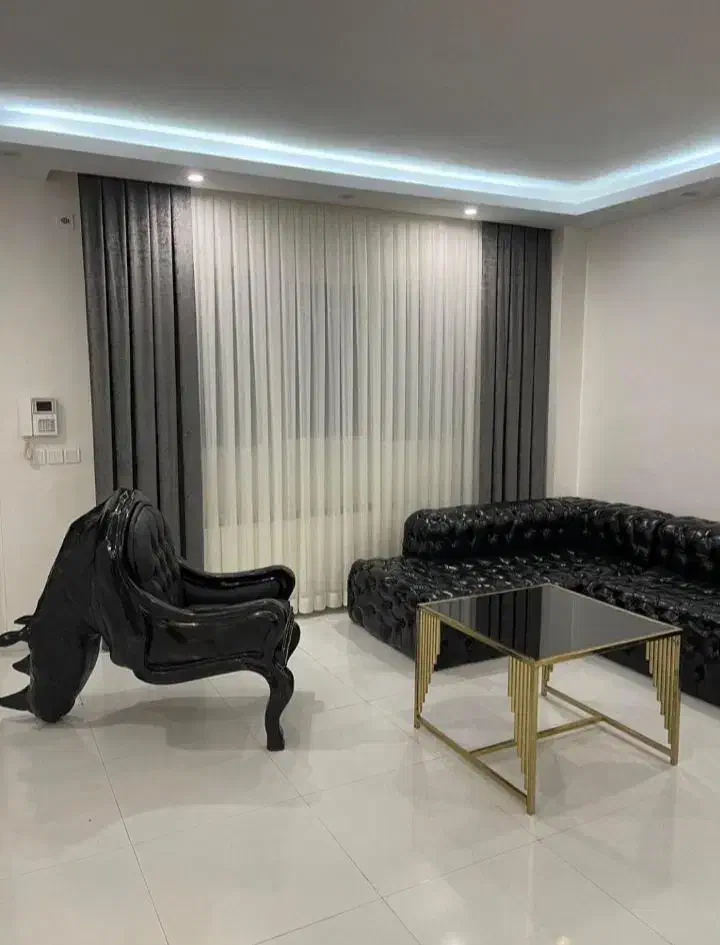 بخاطر تغییر شغل یه سری پرده آماد دارم|پرده، رانر، رومیزی|تهران, صادقیه|دیوار