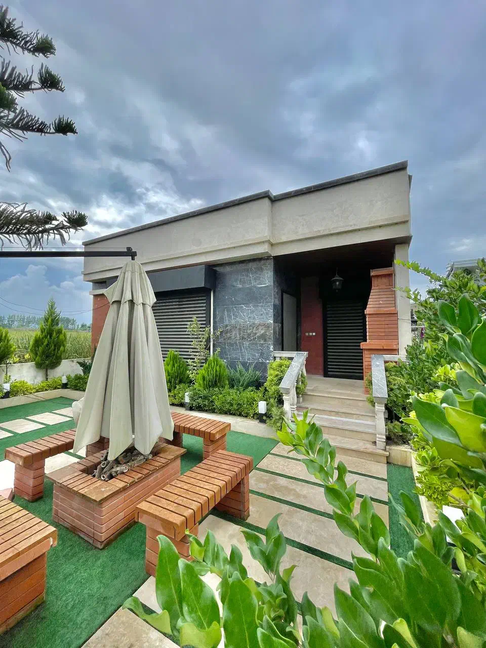 ۲۱۳ متر ویلایی/مبله/قیمت کل/مدارک سندی کامل|فروش خانه و ویلا|دماوند, شهرک آویشن|دیوار