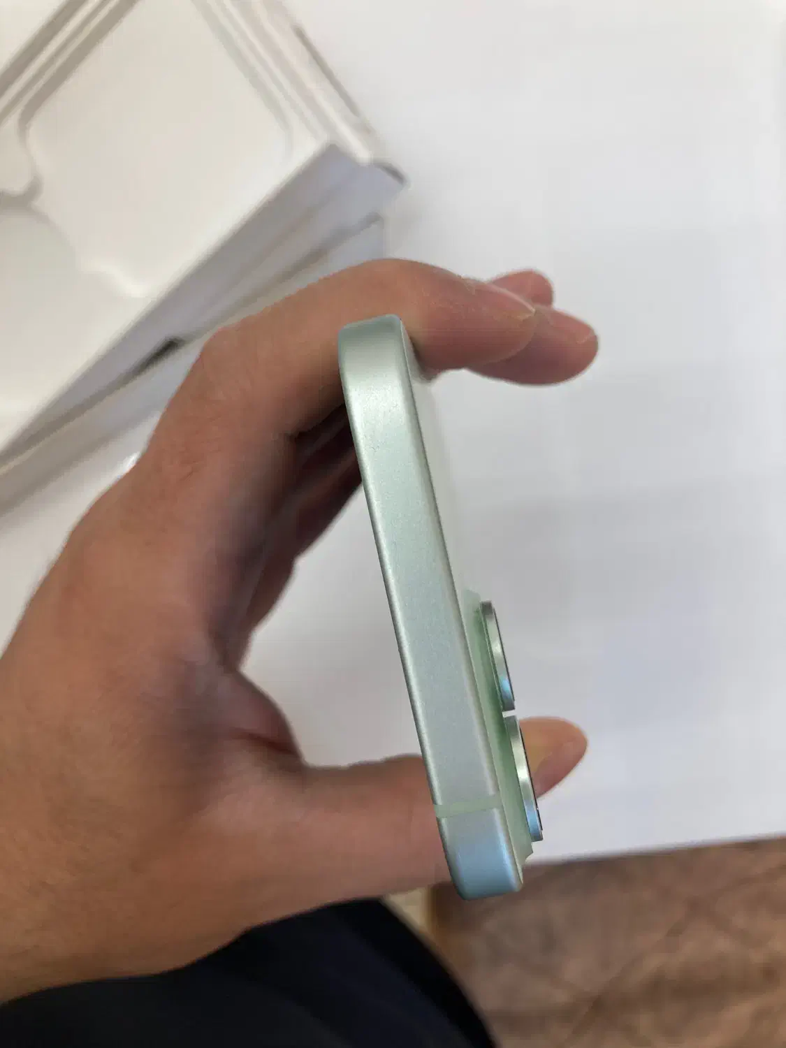 آیفون ۱۵ نرمال ۱۲۸ باتری۹۷٪ بدون بازشدگی|موبایل|اصفهان, جلفا|دیوار