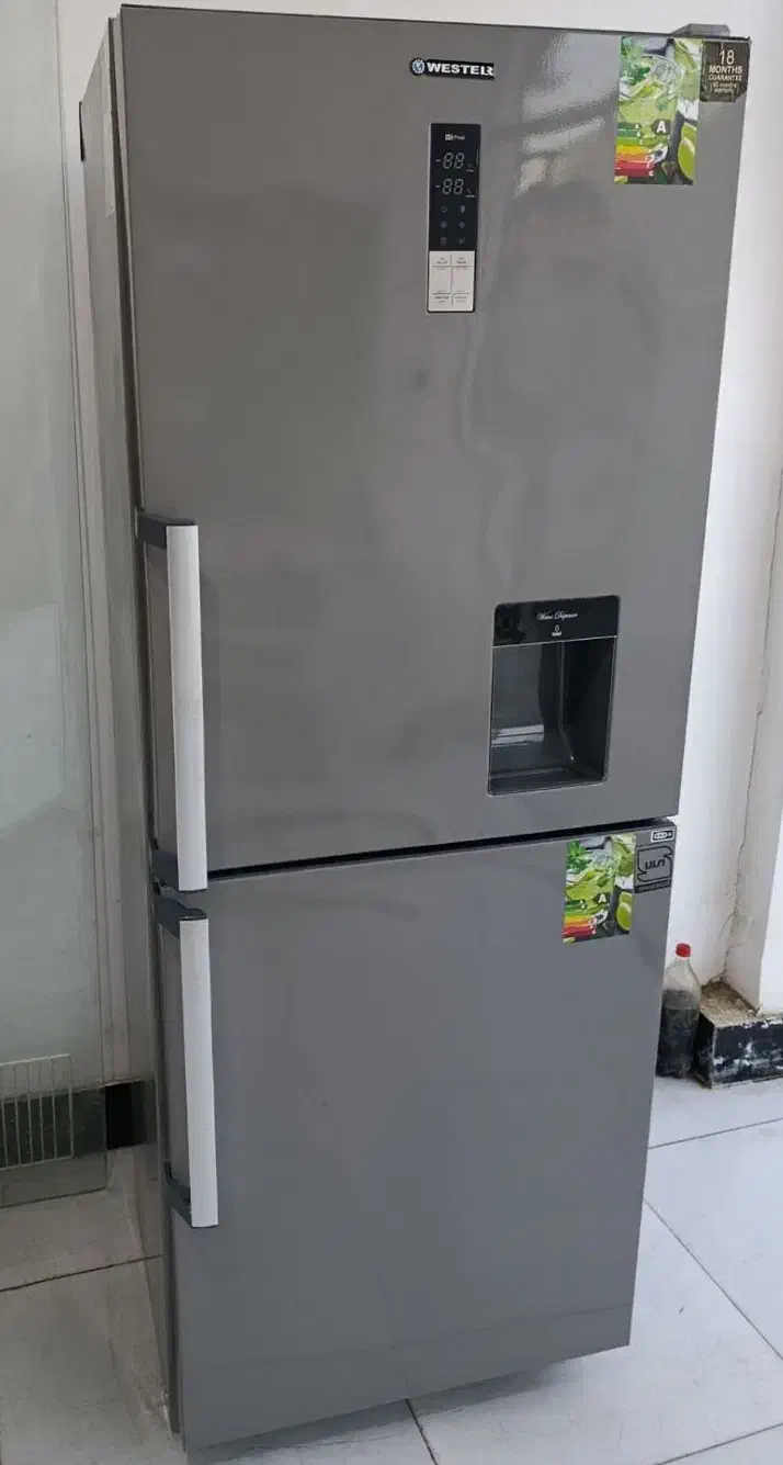 یخچال فریزر vestelدیجتال در حد نو مناسب جهزیه|یخچال و فریزر|مشهد, شهید بصیر|دیوار