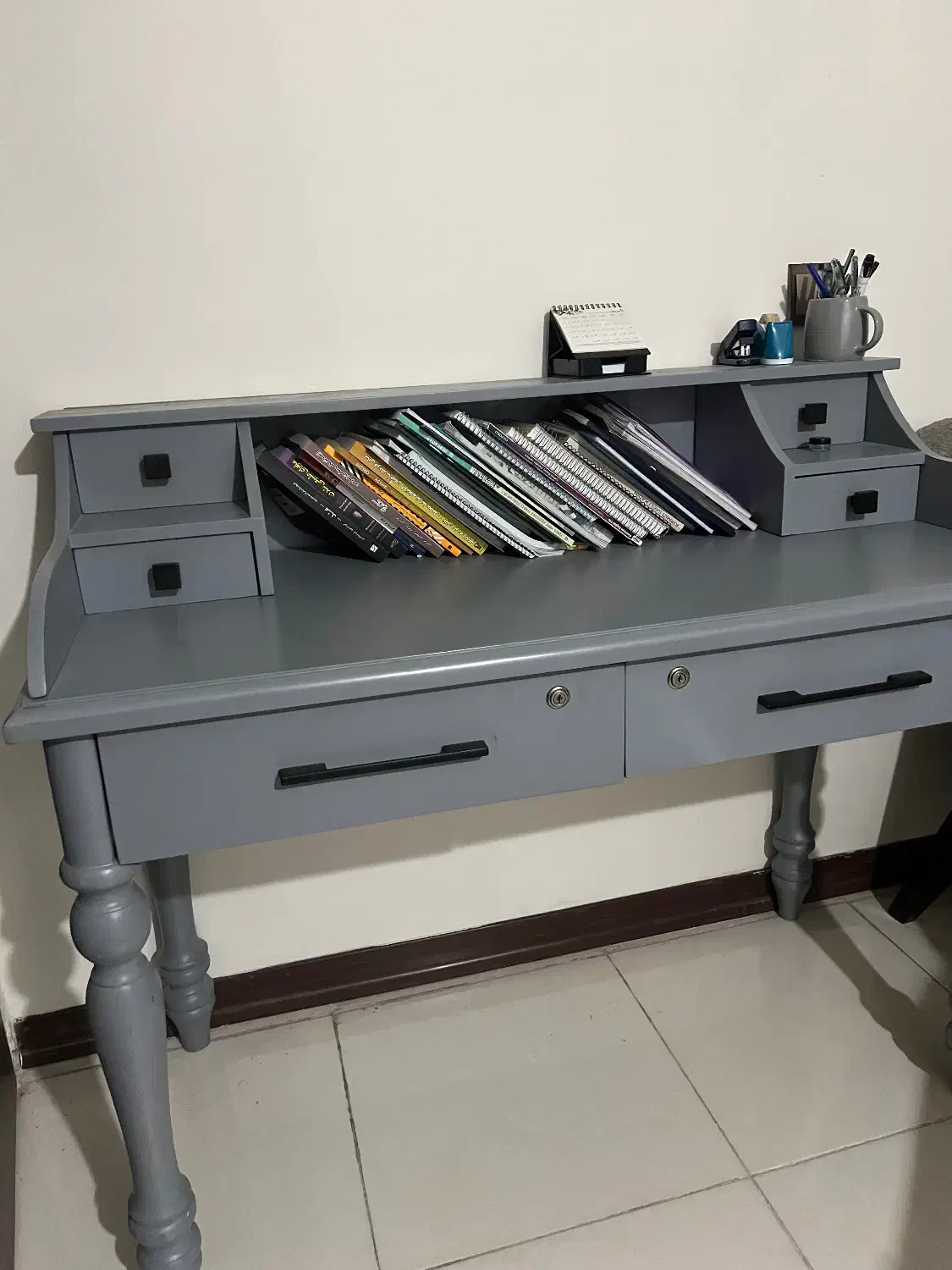 میز تحریر|میز تحریر و کامپیوتر|اسلام‌شهر, شهرک واوان|دیوار