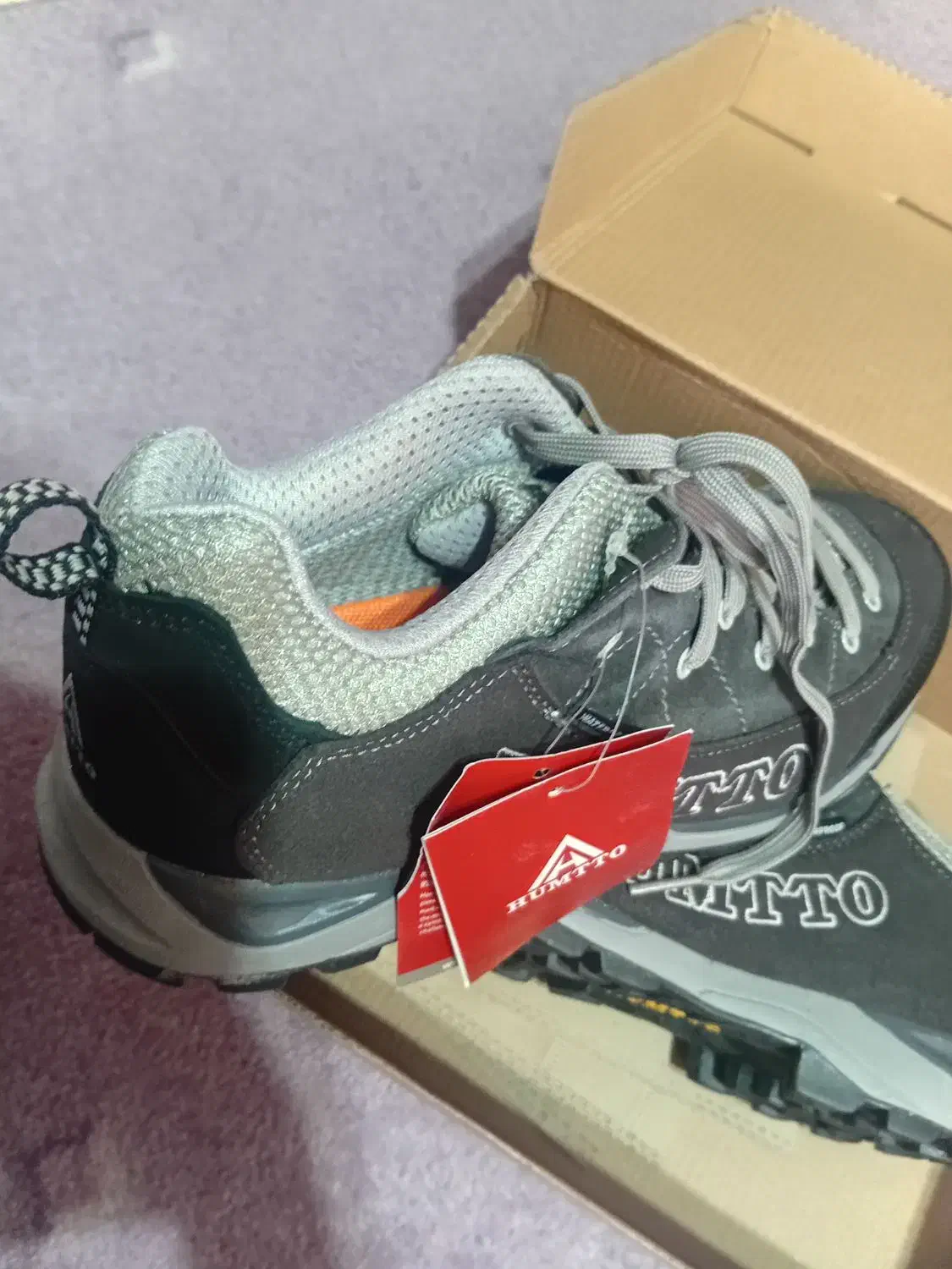 کفش humtto|کیف، کفش، کمربند|سنندج, |دیوار