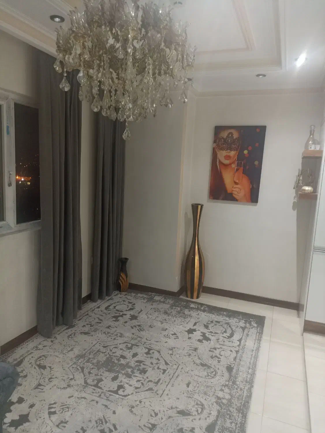 ۱۲۲ متری ۳ خوابه در برج ریحانه کوهک