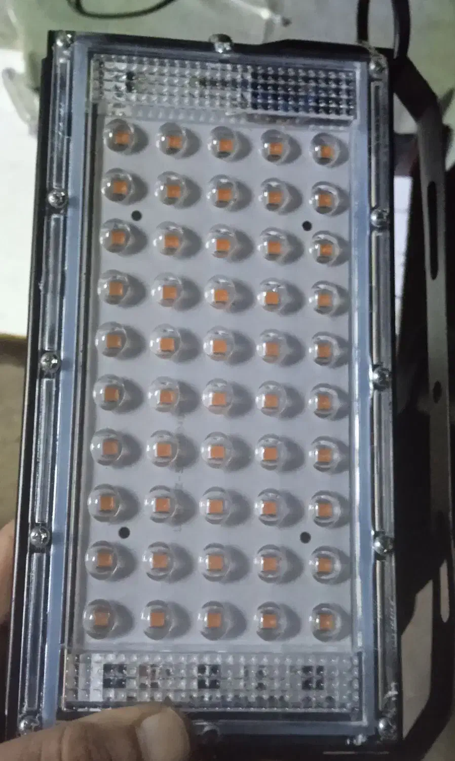 پروژکتور مخصوص رشد گیاهان|لامپ و چراغ|سیاهکل, |دیوار