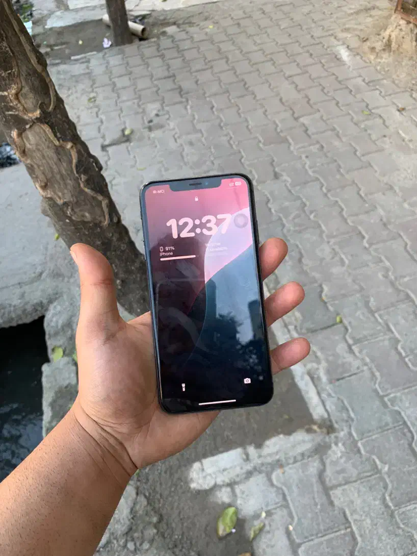 ایفون xs max 64 black zaa|موبایل|گرگان, |دیوار