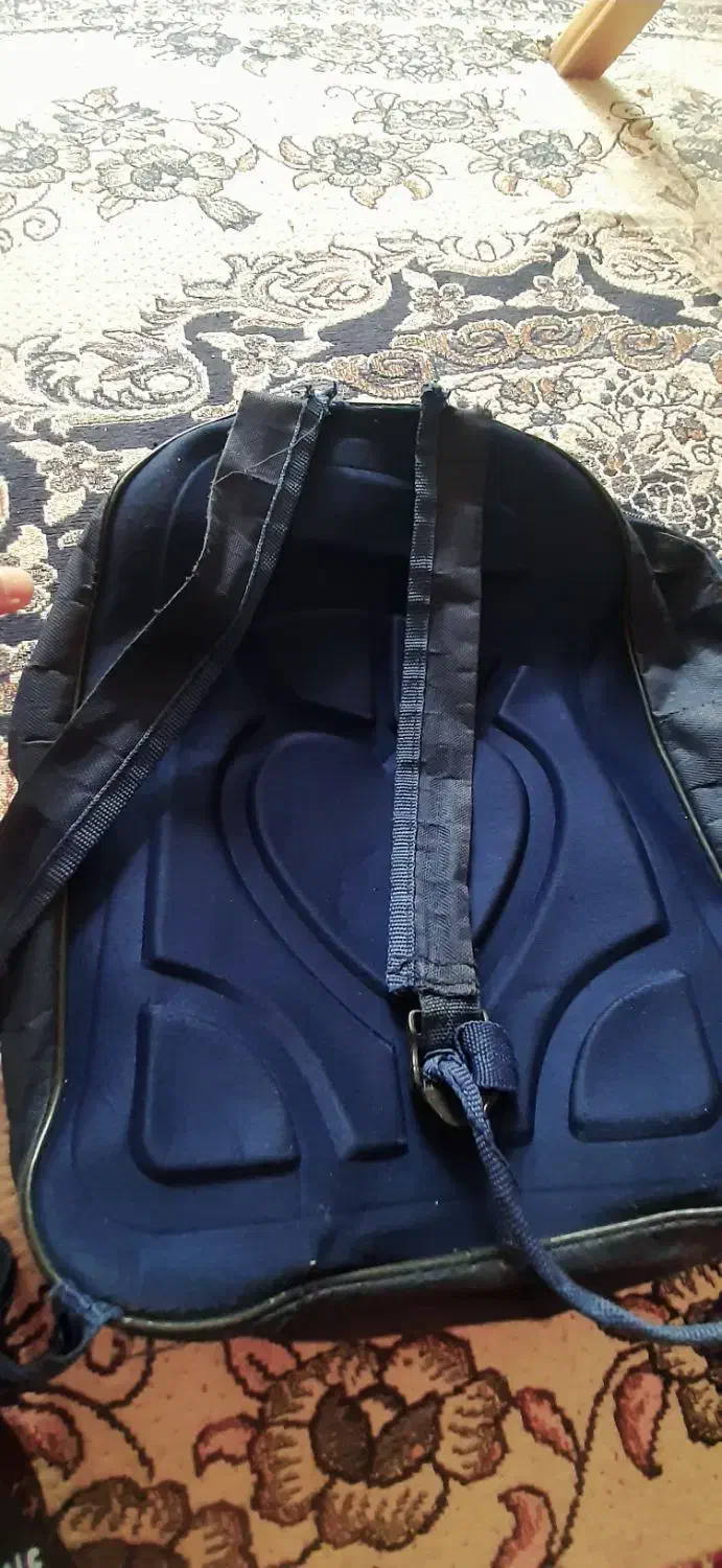 کیف مدرسه درحدنو|کیف، کفش، کمربند|بروجرد, |دیوار