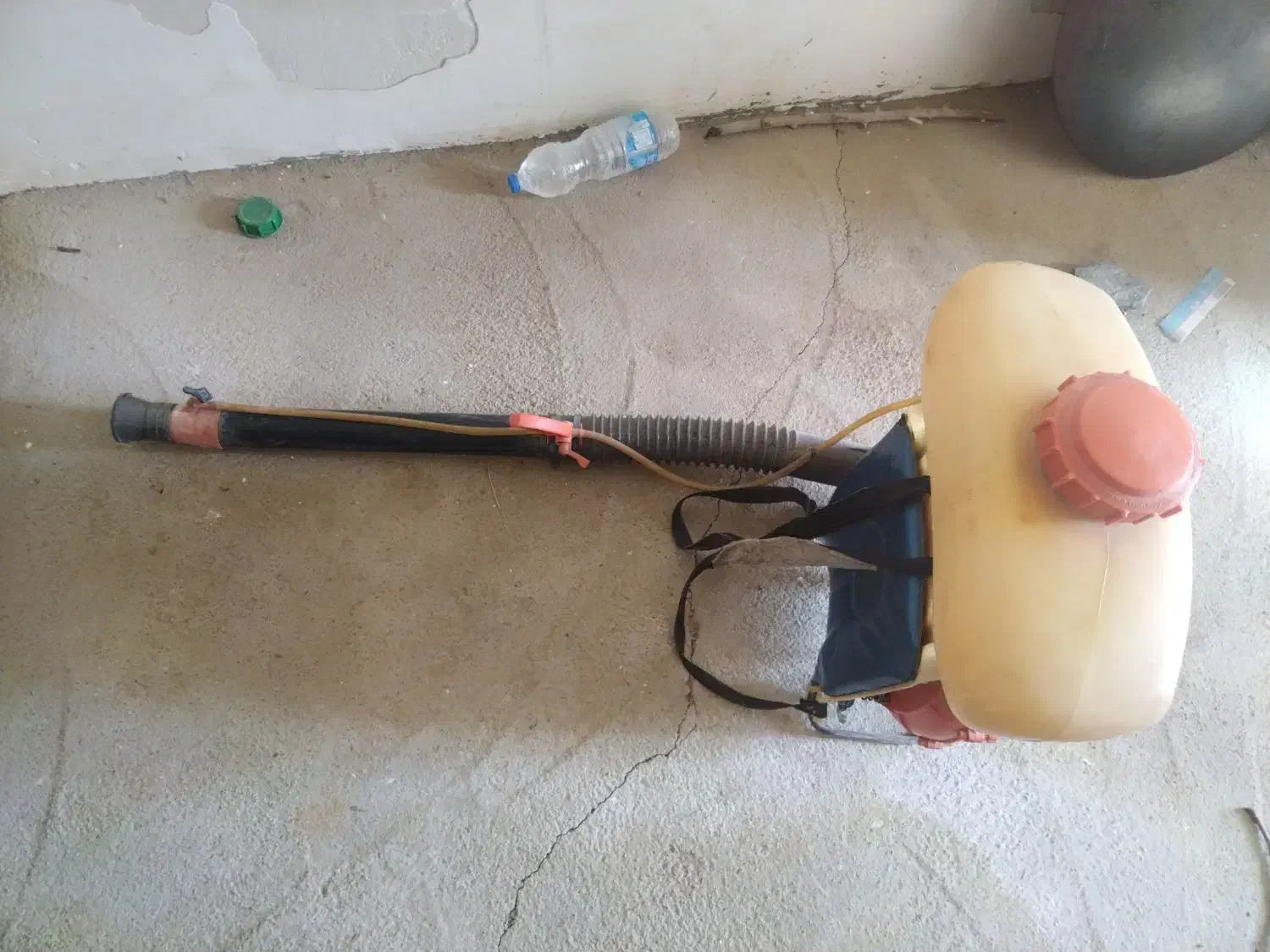 هم دمنده هم سم پاش آلمانی|ابزارآلات|گهواره, |دیوار