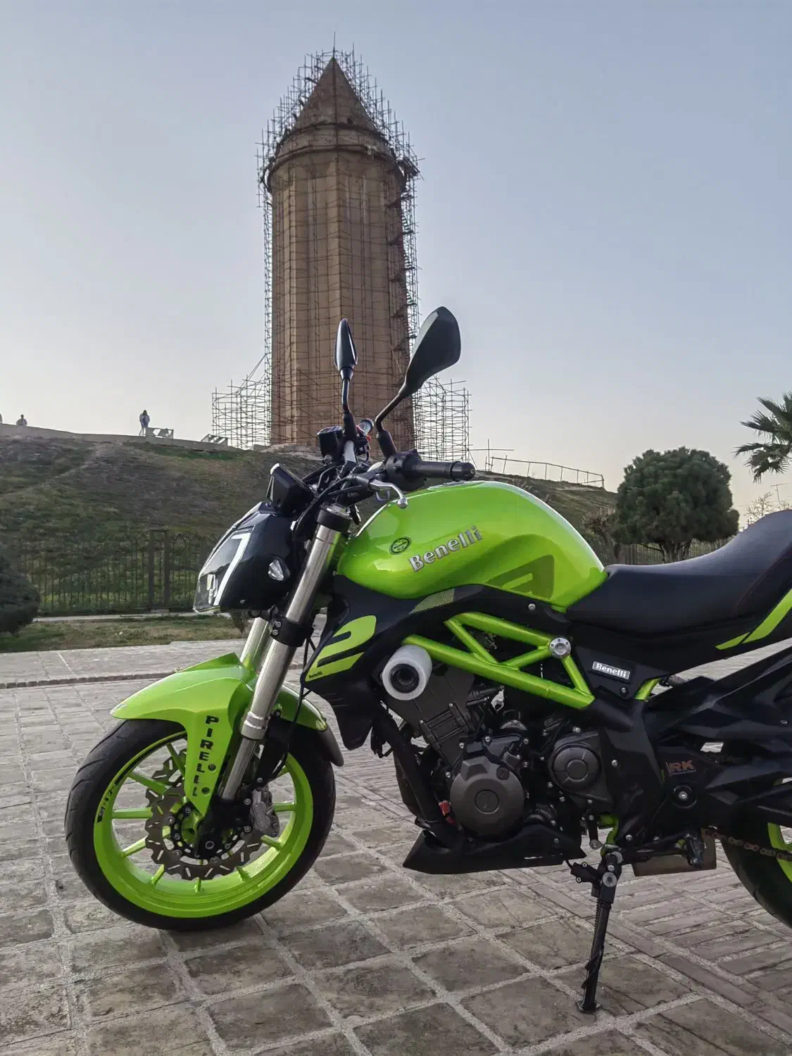 بنلی ۳۰۰ جفت مدل ۱۴۰۱|موتورسیکلت|گنبد کاووس, |دیوار