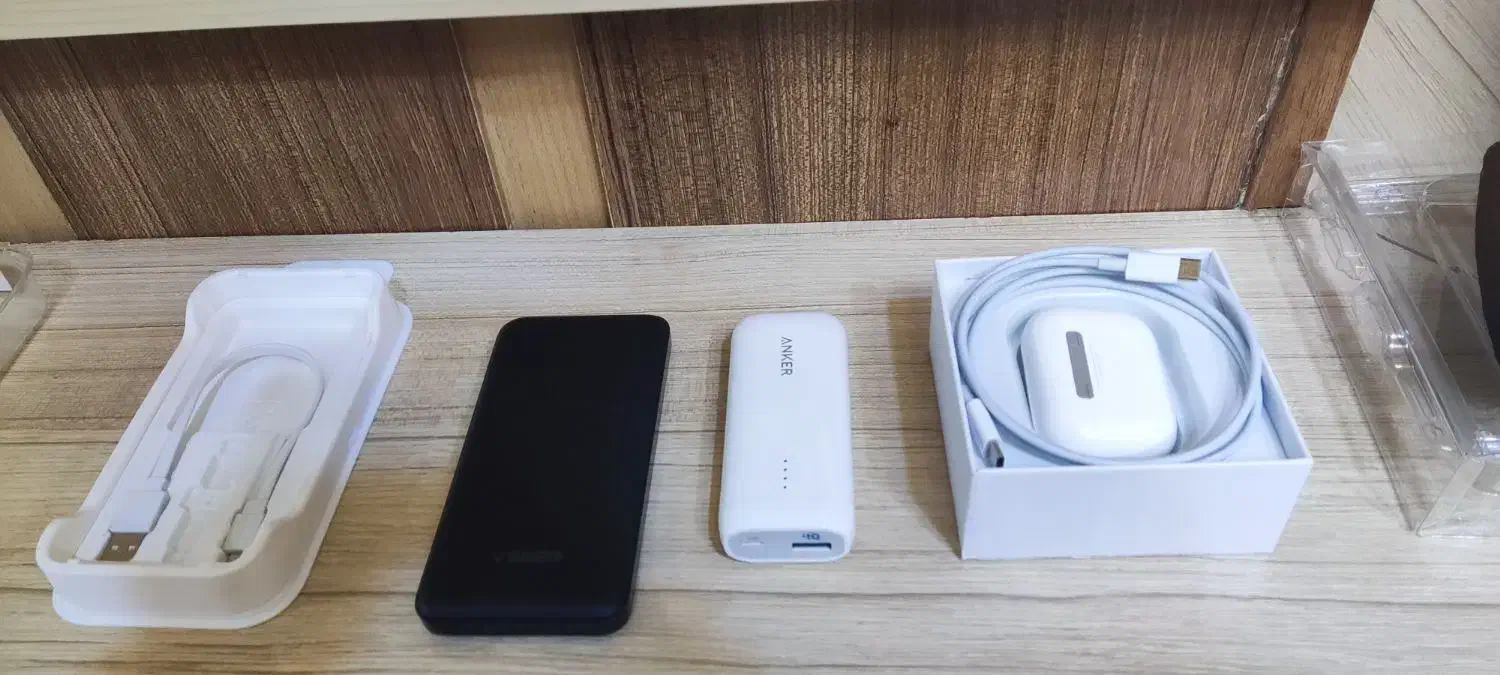 ایرپاد و پاوربانک|لوازم جانبی موبایل و تبلت|بجنورد, |دیوار