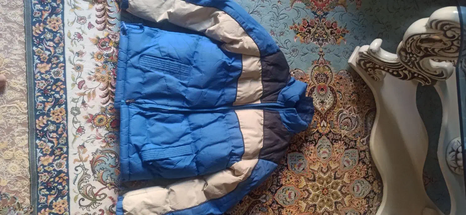 دوتا کاپشن کارکرده باهم ۳۰۰|لباس|اشتهارد, |دیوار