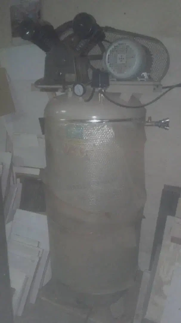 کمپرسور ۳۸۰|ابزارآلات|رشت, شهرک آیت الله منتظری|دیوار