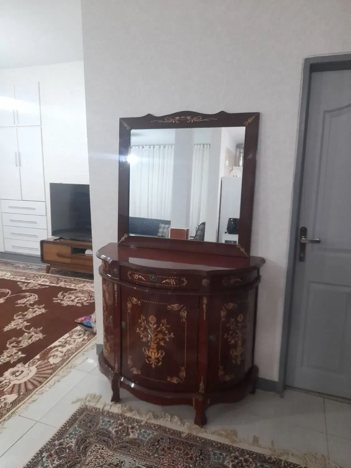 اینه کنسول|بوفه، ویترین، کنسول|نورآباد, |دیوار