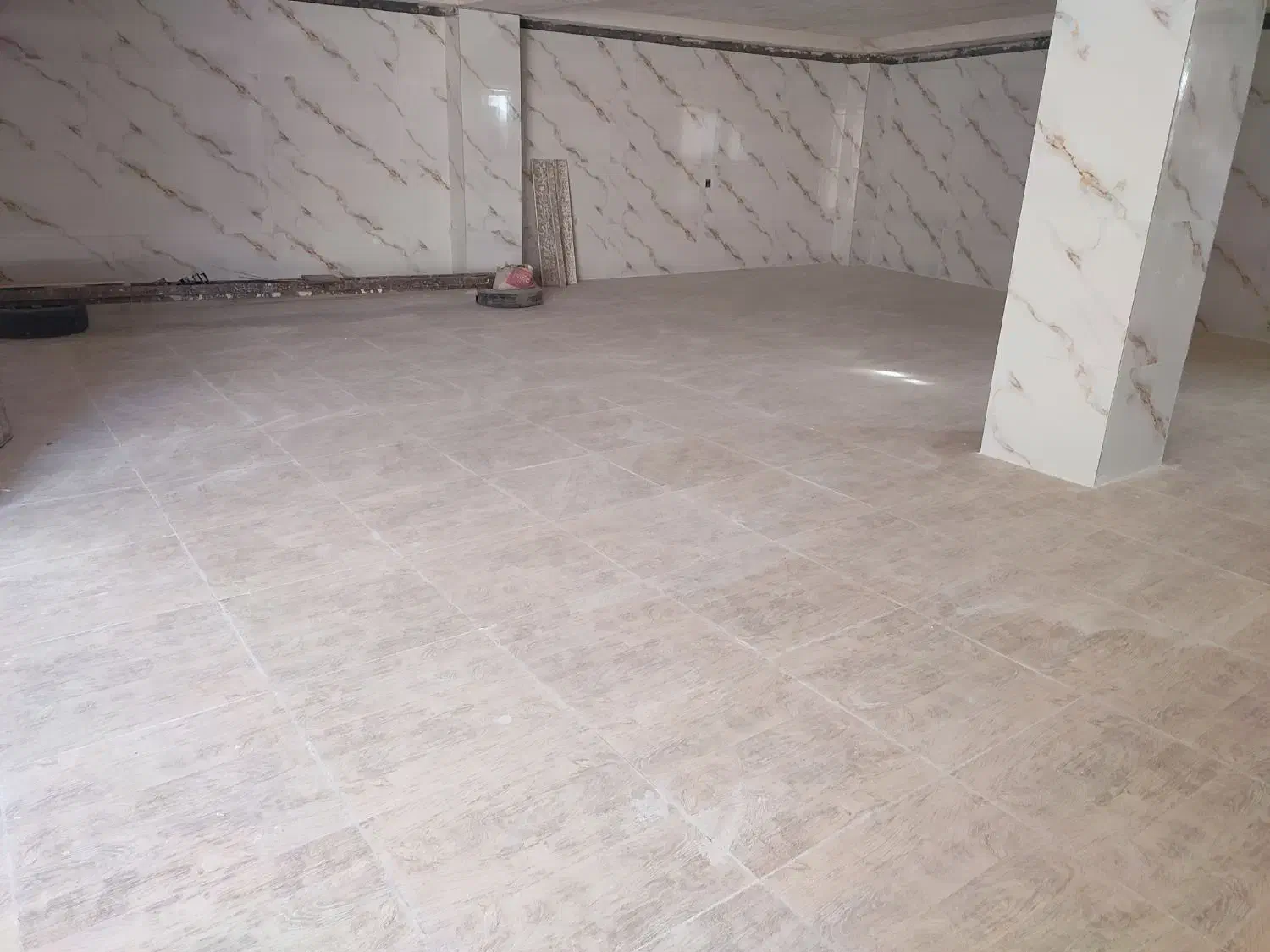 اجاره و رهن پارکینگ ۱۲۰ متری|اجارهٔ مغازه و غرفه|پارسآباد, |دیوار