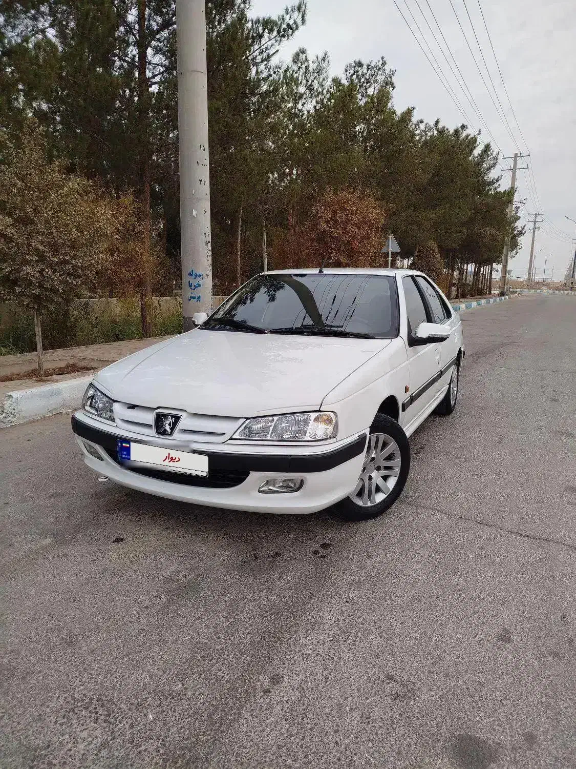 پژو پارس سال سفید مدل ۹۶ رینگ اسپرت صلیبی درحد|خودرو سواری و وانت|یزد, |دیوار