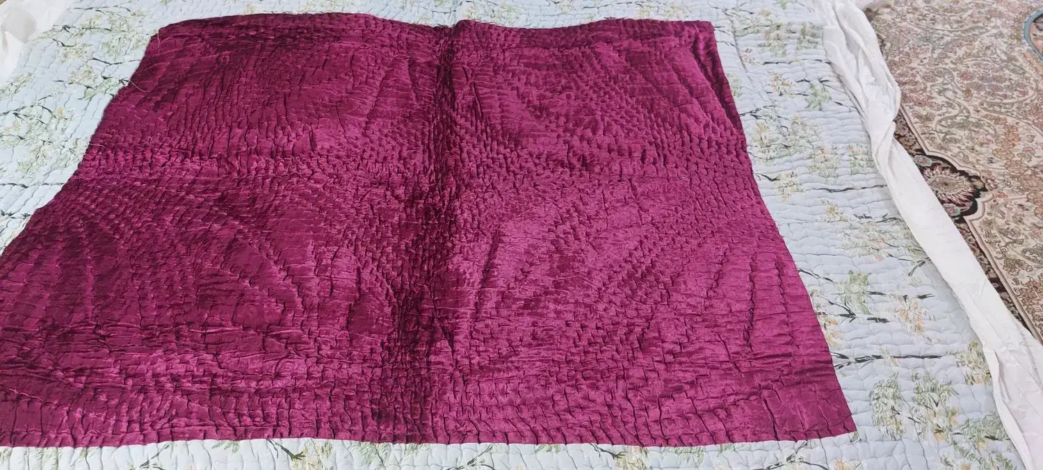لحاف مخمل اصلا استفاده نشده|رختخواب، بالش، پتو|پیر بکران, |دیوار
