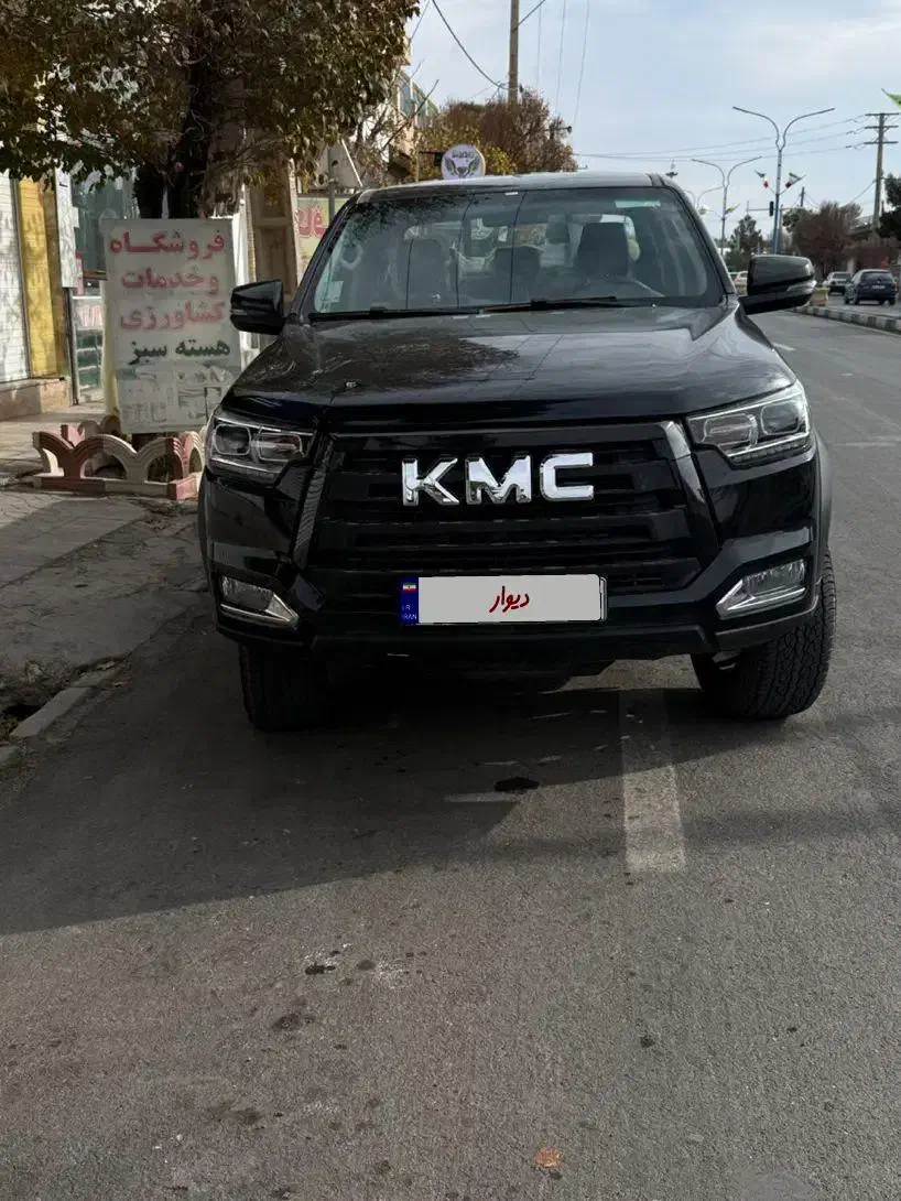 فروش کی ام سی مدل۴۰۲|خودرو سواری و وانت|یزد, |دیوار