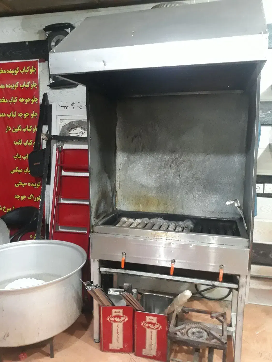 کیاب پز ۳ شیر  یک متری|کافی‌شاپ و رستوران|اندیشه, اندیشه فاز ۲|دیوار