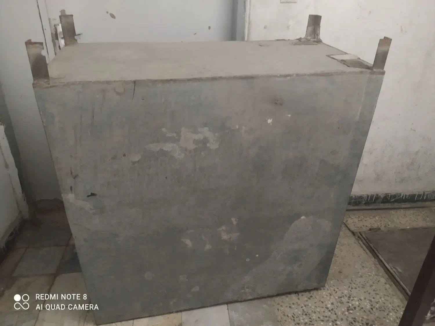 تانکر آب هزار لیتر|مصالح و تجهیزات ساختمان|بانه, |دیوار