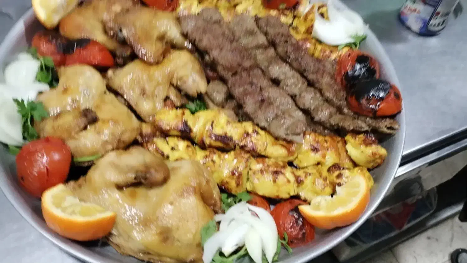 کارگرساده خانم یا آقا|استخدام خدمات فروشگاه و رستوران|نیشابور, مازول|دیوار