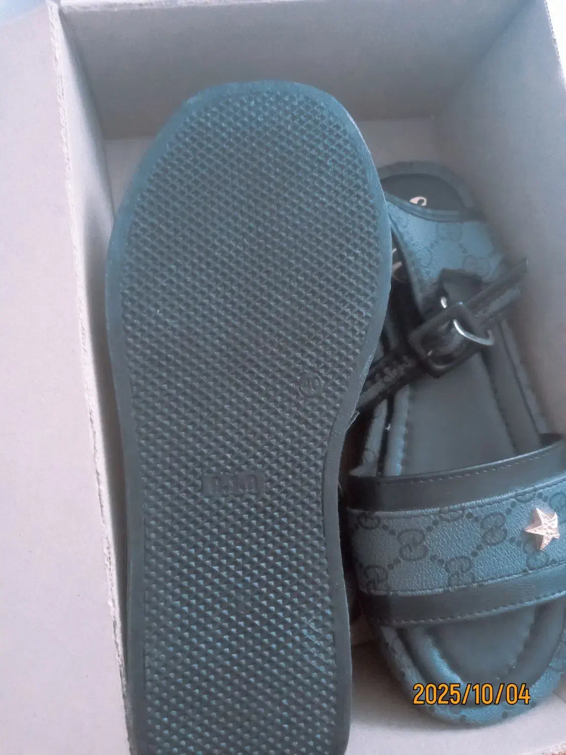 کفش صندل دخترانه|کیف، کفش، کمربند|کاشان, امیرکبیر|دیوار