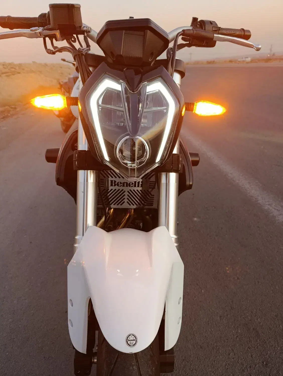 بنلی جفت سیلندر 249 مدل 1400|موتورسیکلت|مشهد, رضاییه|دیوار