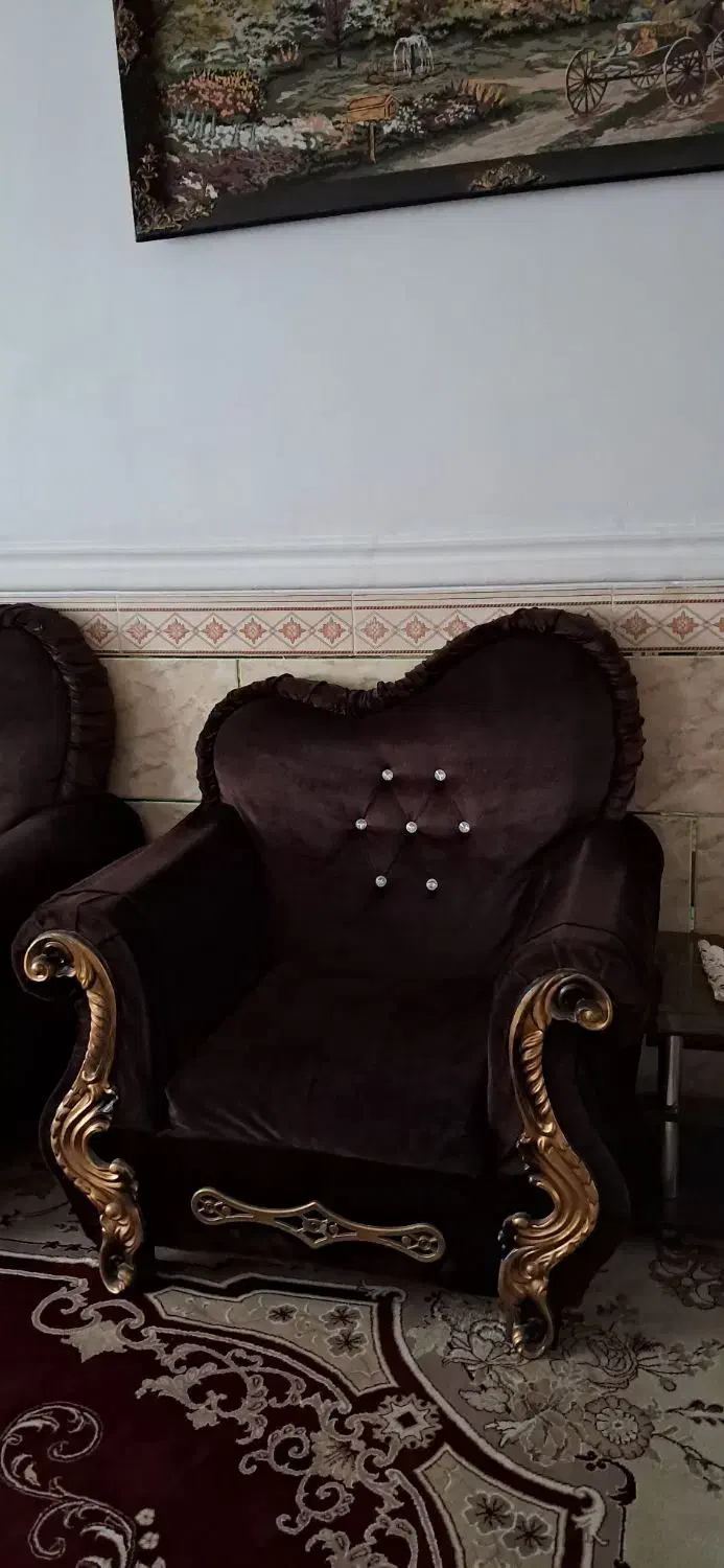 آینه شمعدان و مبل عسلی|مبلمان خانگی و میز عسلی|همدان, |دیوار