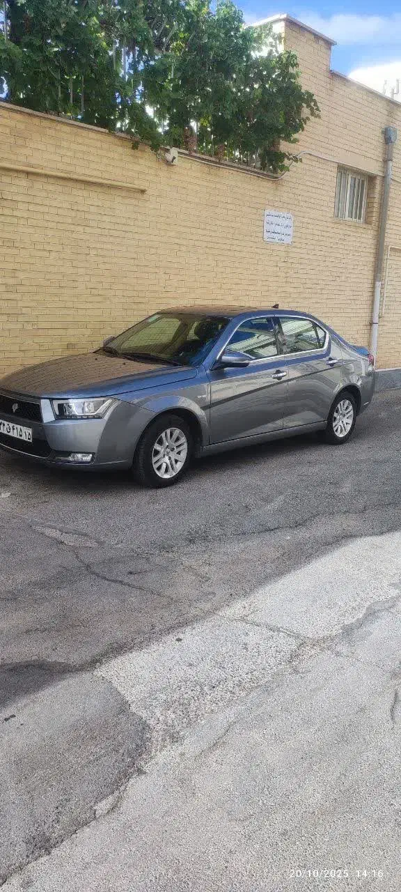 دنا پلاس سانروفدار|خودرو سواری و وانت|خسروشاه, |دیوار