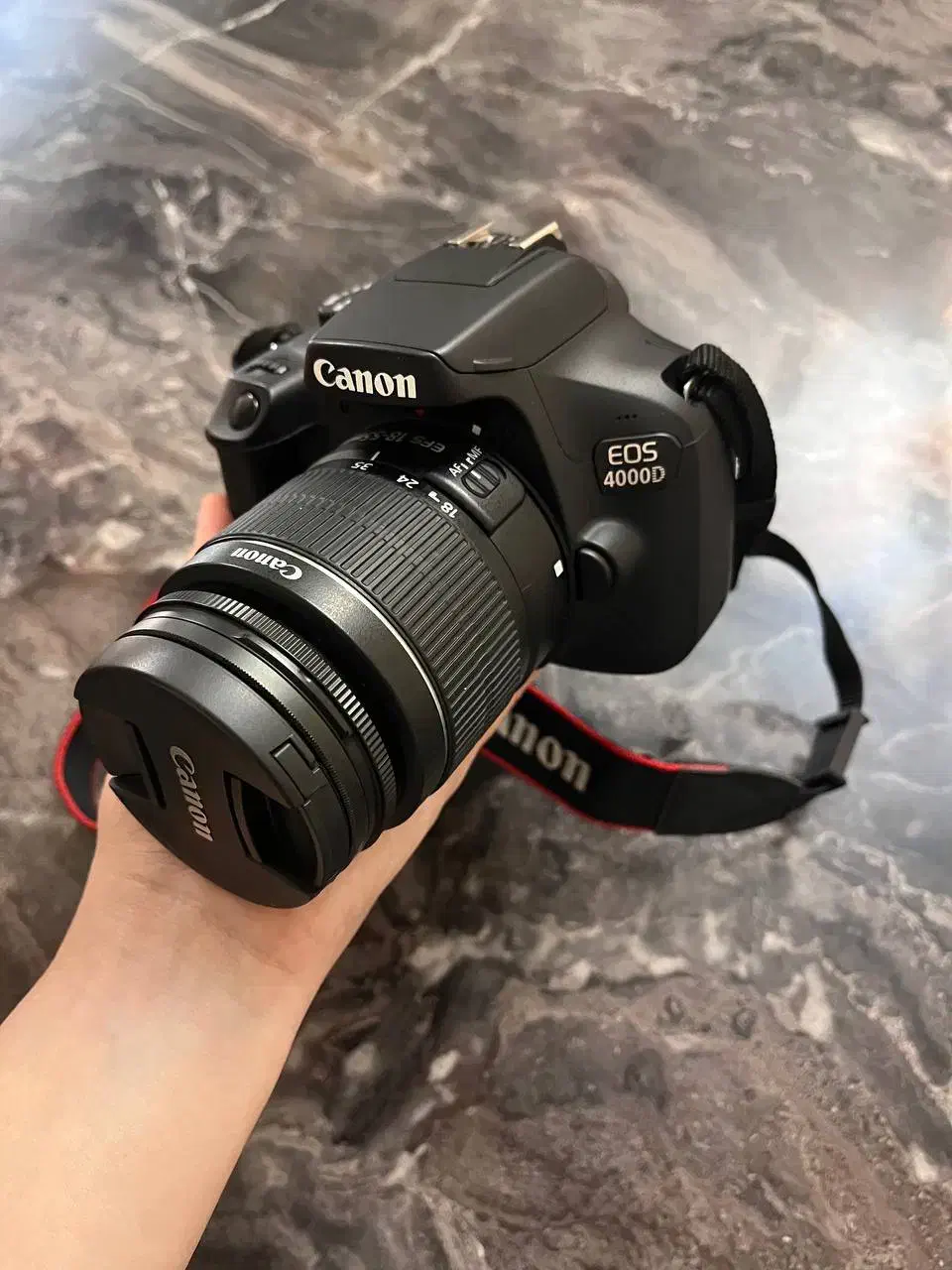 دوربین فیلمبرداری و عکاسی Canon 4000D در حد نو|دوربین عکاسی و فیلمبرداری|تهران, جیحون|دیوار