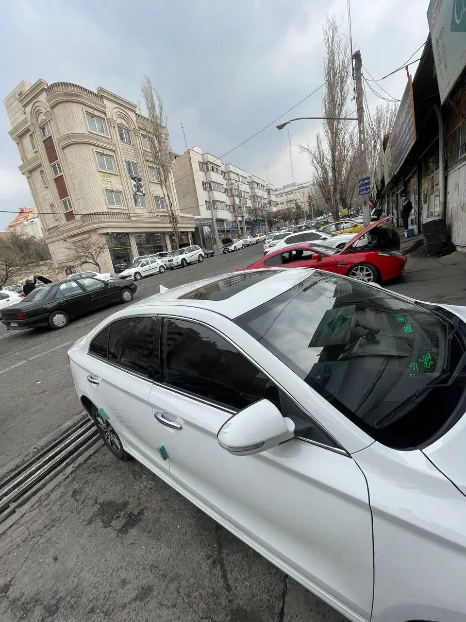 لیفان ۸۲۰ تمیز|خودرو سواری و وانت|تبریز, |دیوار