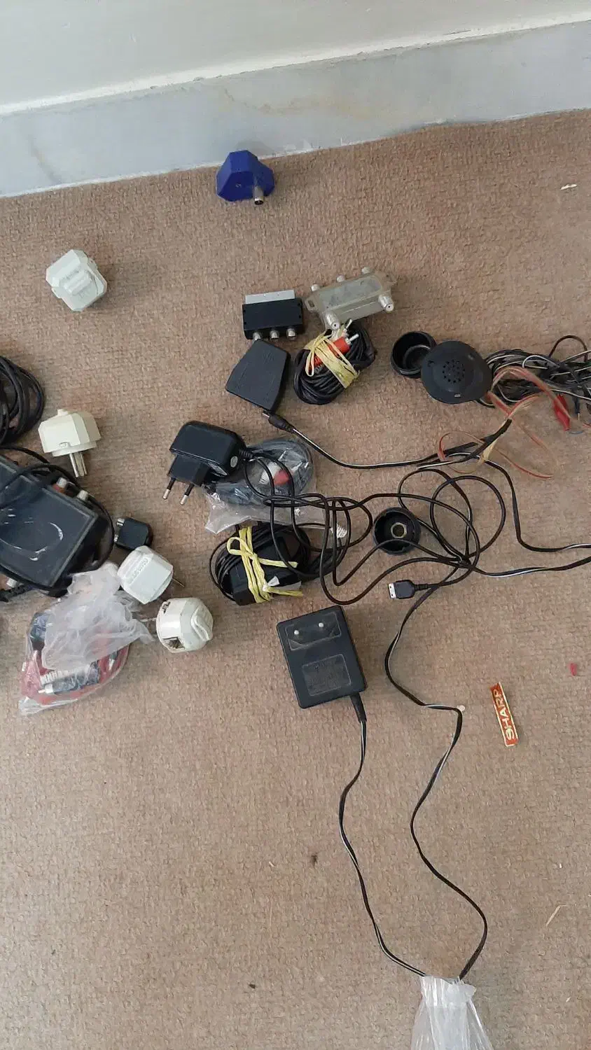 کنترل تلویزیون شارژرسوزنی گوشی|تلویزیون و پروژکتور|کرمانشاه, |دیوار