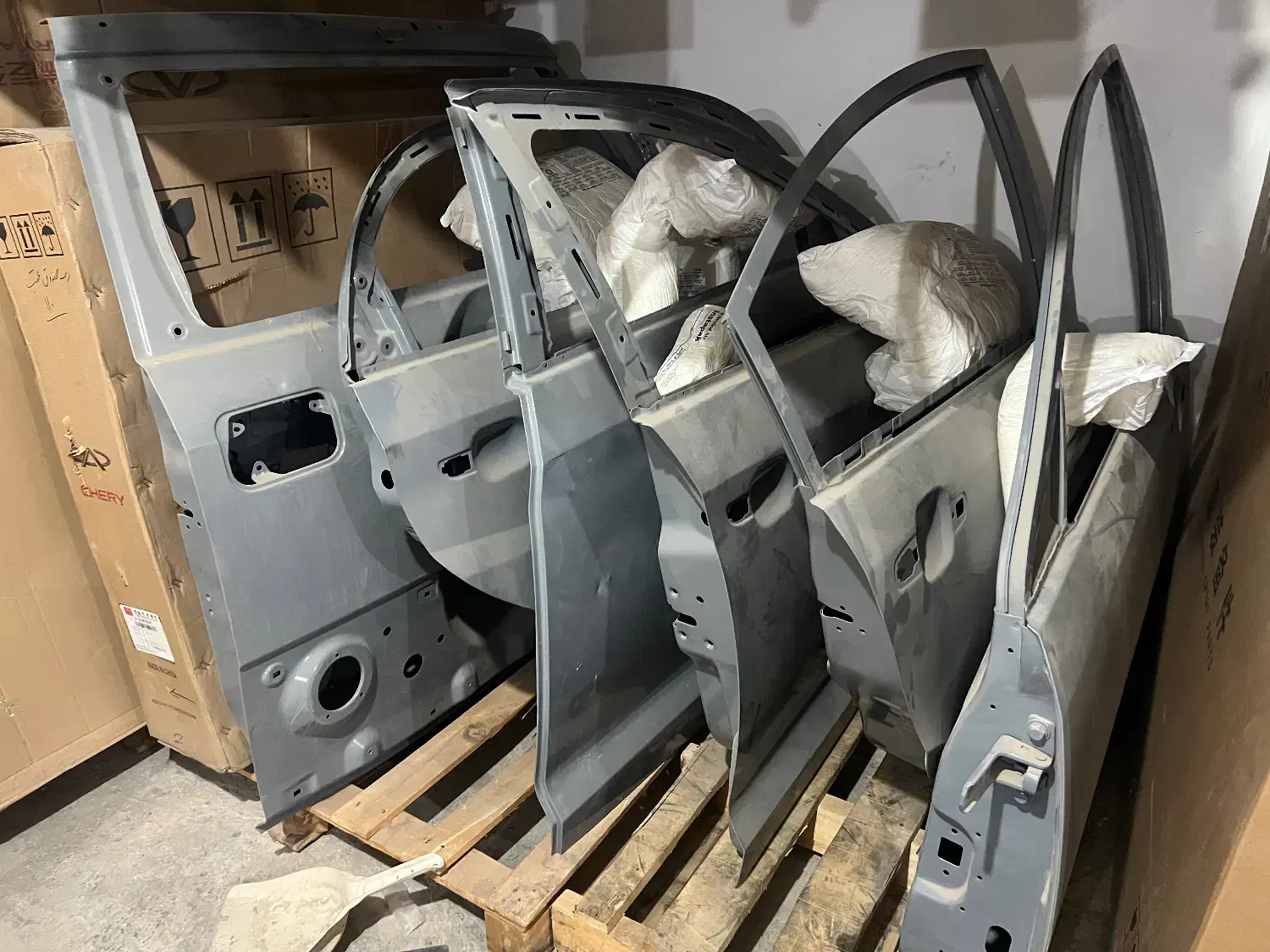 لوازم بدنه ام وی ام|قطعات یدکی و لوازم جانبی|تربت‌حیدریه, پایانه مسافربری تربت حیدریه|دیوار